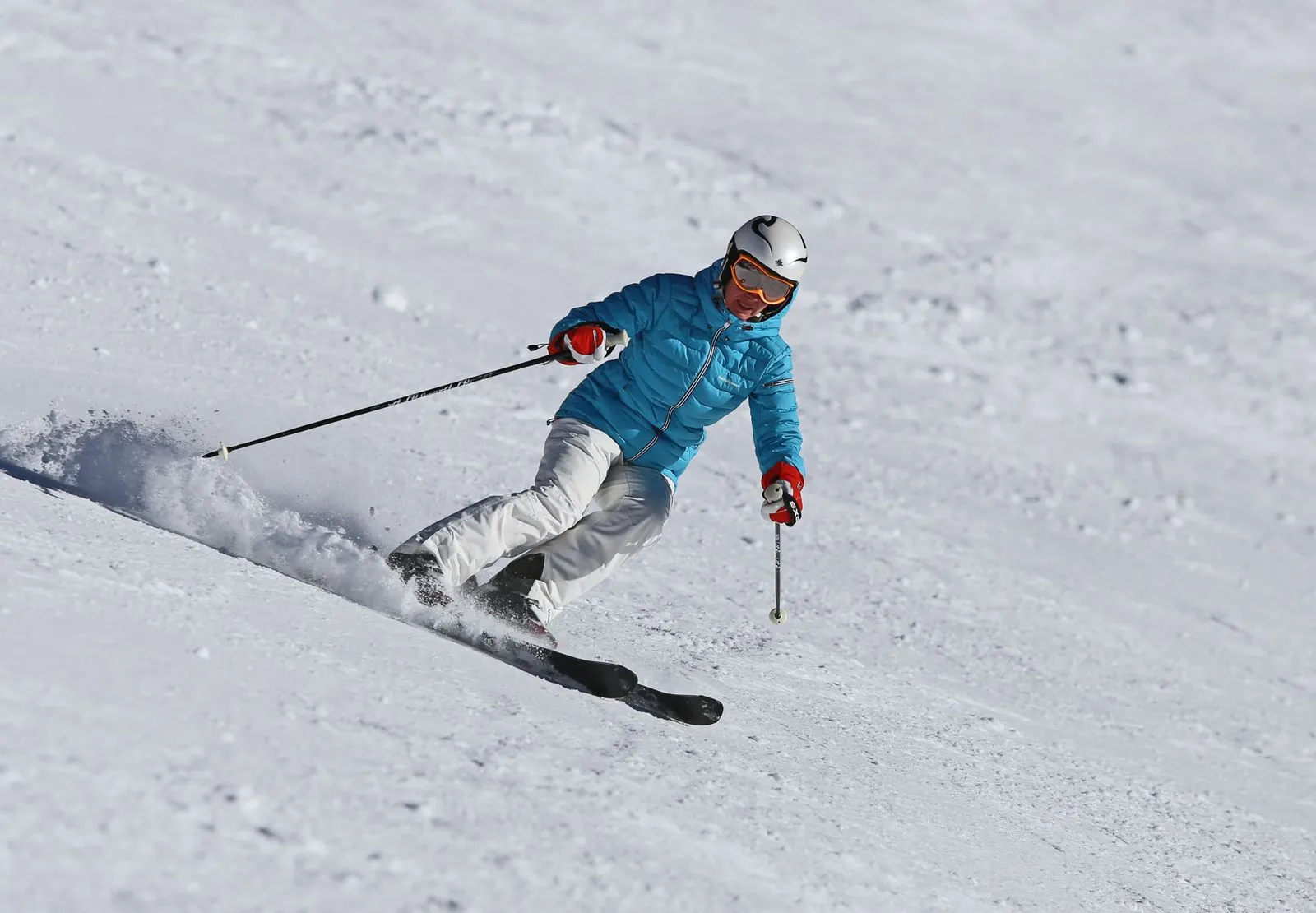How to Choose Skis for Comfortable Turns